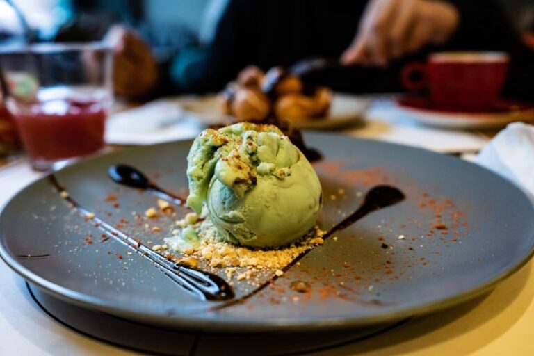 Lody z pastą pistacjową